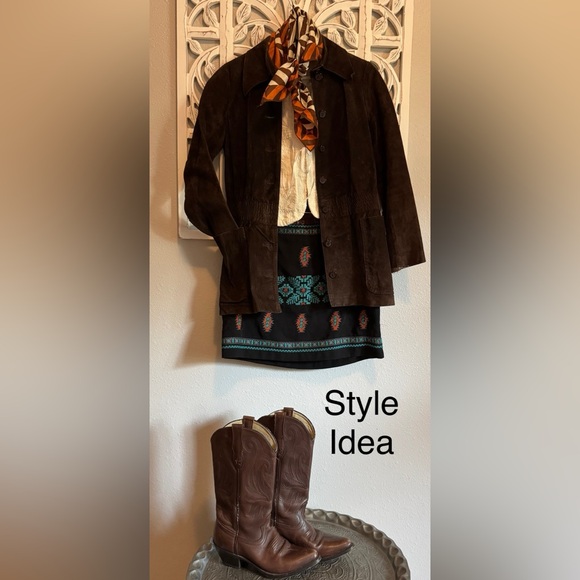 Brown Suede Women's Jacket - Picture 13 of 16